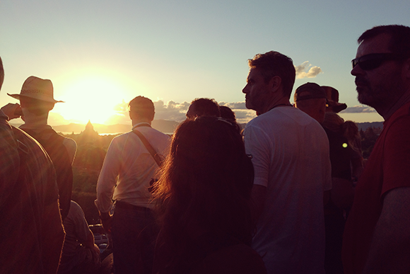 シュエサンドー・パゴダ頂上からの夕日