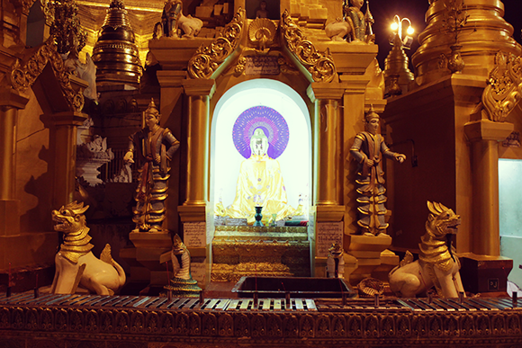 仏陀像3